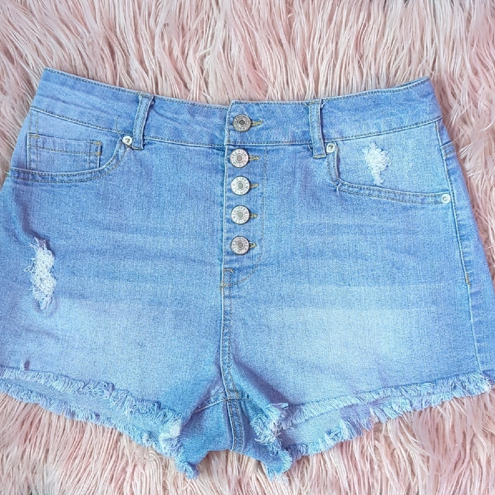 Love Tree Light Blue Jean Shorts